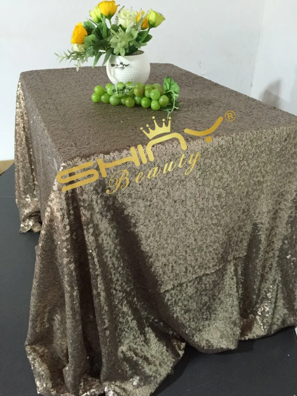 Brown sequin tablecloth (14)