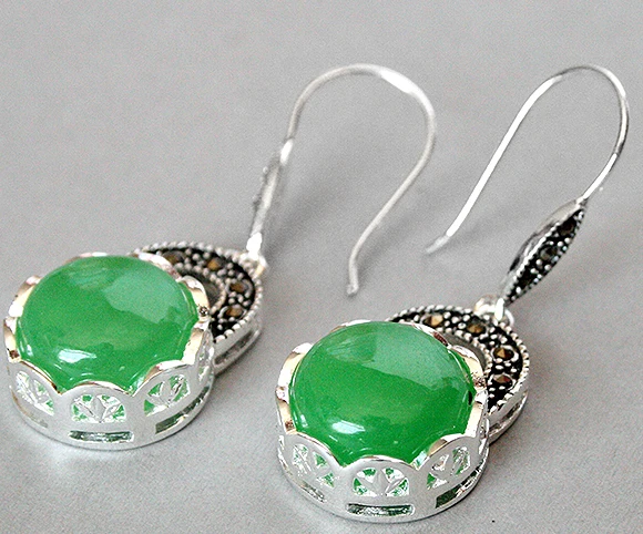 

Fashion 925 Sterling Silver Natural Green Jade Marcasite Earrings 14/5