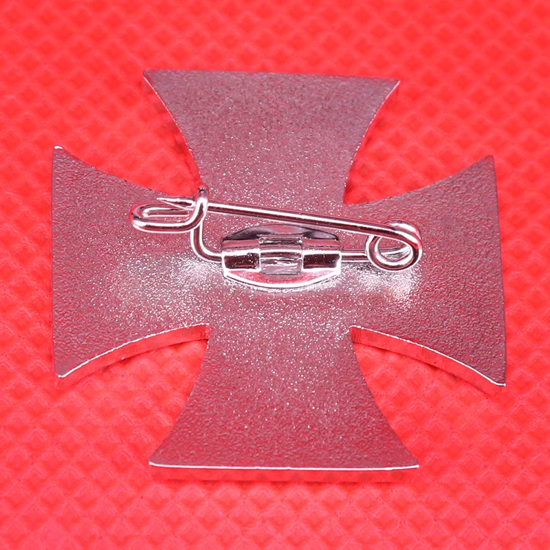 Крестовая эмалированная булавка 1939 дубовая брошка в виде листьев Серебряный черный металлический значок WW II Deutschland ювелирные изделия мужские пальто аксессуар для рубашек