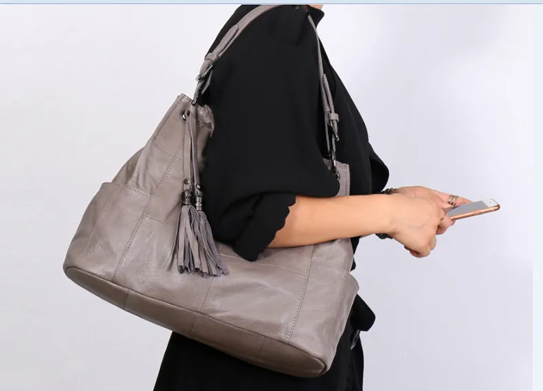 women leather handbag (15)