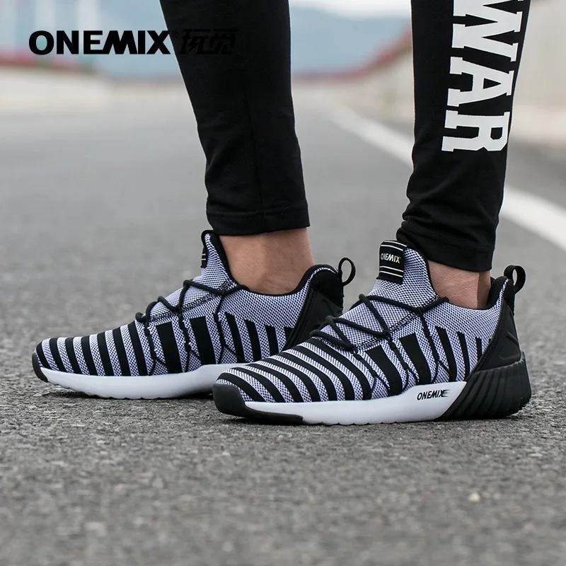 Спортивная обувь для мужчин ONEMIX теплые зимние спортивные кроссовки 2018|running