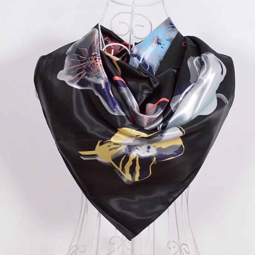 [BYISFA] женский шелковый шарф Обертывания Европейский стиль дизайн атласный большой квадратный шарф с принтом бренд женский синий шелковый шарф 90*90 см - Цвет: black floral