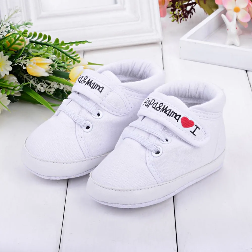 Обувь для малышей кроссовки для детей с мягкой подошвой и надписью I Love PaPa& MaMa, обувь для ползунков 0-18 месяцев