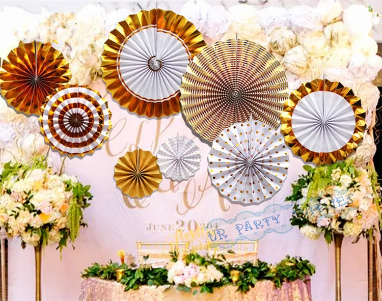 

5 sets (40pcs) Gold Paper Fans Bachelorette Backdrop Gold Foil Pinwheels Twenties Party Decor Modern Birthday Party Backdrop
