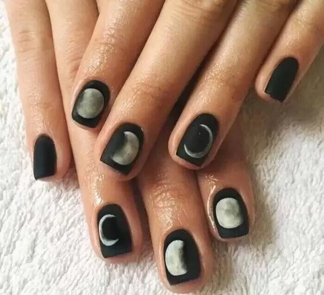 24pcs Black Matte Feeling Gel Polish Nail Art Tips Moon Eclipse 24pcs black matte feeling gel polish nail art tips Moon Eclipse Harajuku style resin False Fake - 24pcs Black Matte Feeling Gel Polish Nail Art Tips Moon Eclipse
