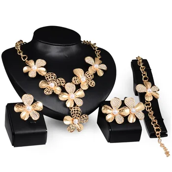 

Miss Jewelry Sets Charming Dubai Gold Trendy Classic Flower Designs Costume Jewelry Set For Fashion Women Free Gift Box