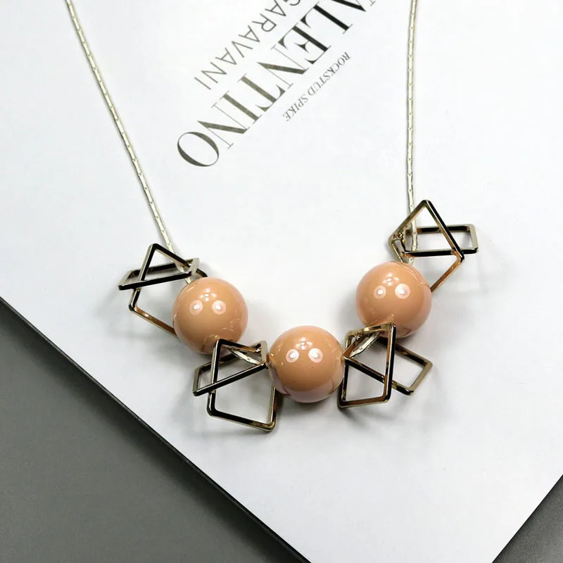 

Ethnic Bohemian Necklace For Women Geometric Vintage Choker shine Beads Necklaces & Pendant Jewelry for dress party