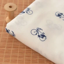 Бежевый маленький велосипед хлопок шелк маленькая рубашка платье детская одежда из ткани нарядная скатерть ткань