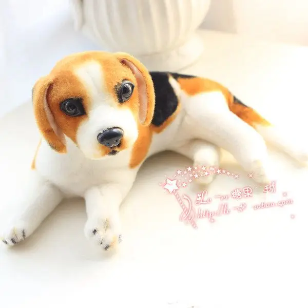 Маленькая симпатичная игрушка для собак simulaiton beagle, лежащая игрушка для собак beagle, кукла в подарок, около 28 см