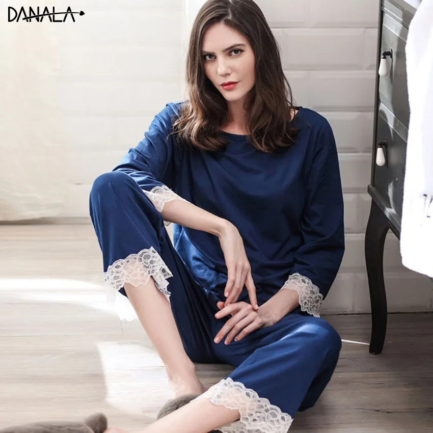 

DANALA Soft Modal Women Sleepwear Sets Sexy Lace Solid Pajamas Sets For Women Home Suits Elegant Three Quarter Nightwear