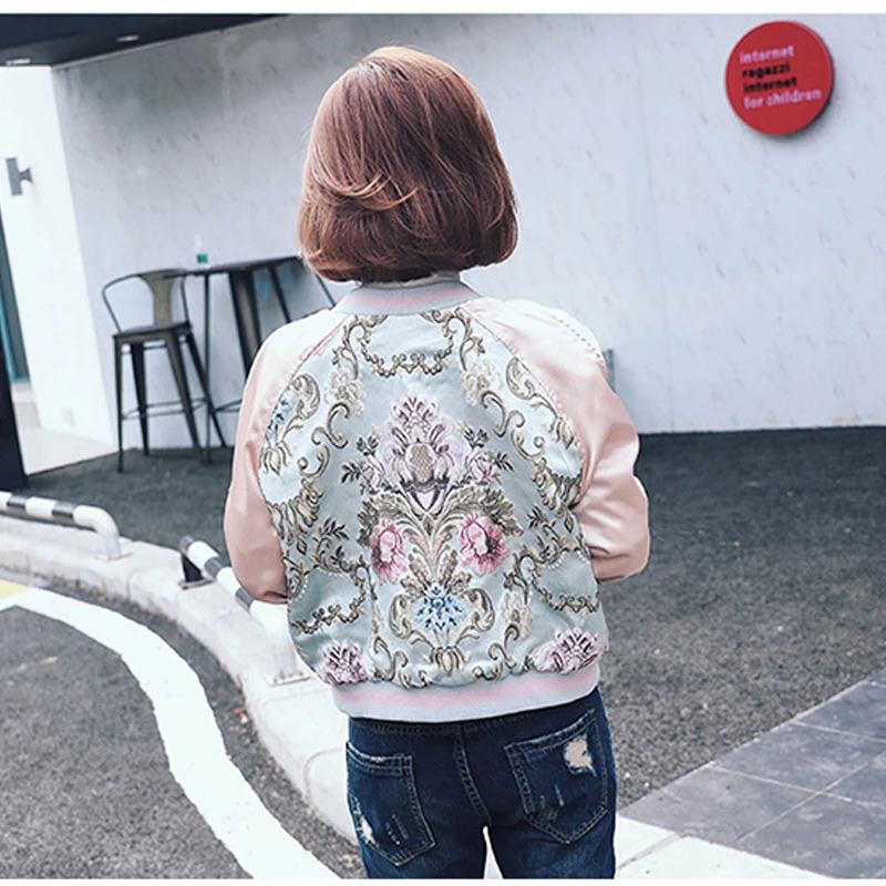 XINGYIDA Autumn Jacket Women 3D Flower Embroidery Satin Slim Short Bomber Jacket Women 2017 Streetwear Outerwear Basic Jackets