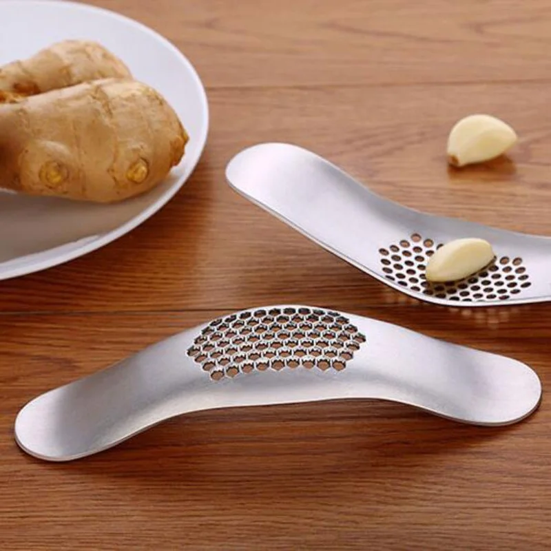 garlic crusher