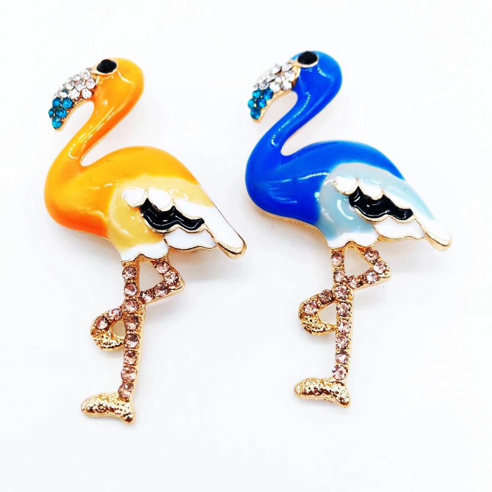 Trendy Women Brooches Exclusive Vintage Metal Epoxy Flamingo Brooch Pins Female Engagement Party