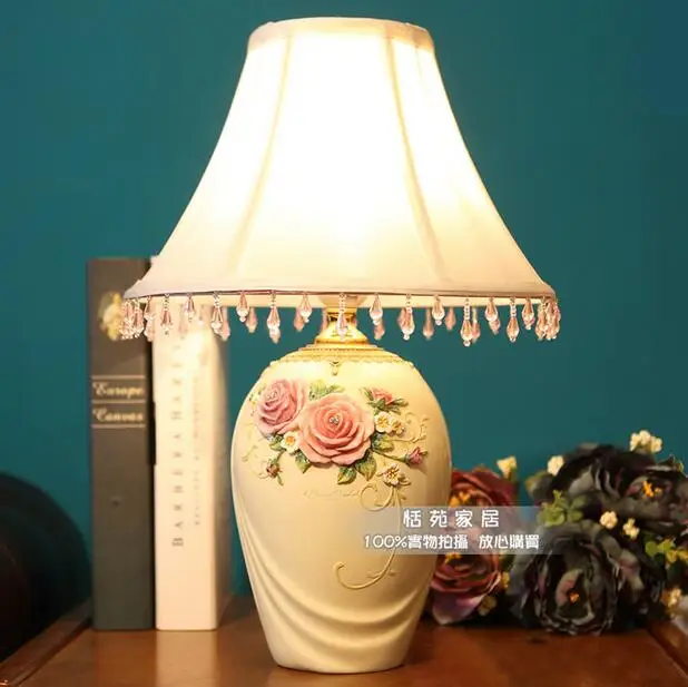 Fashion Rustic Rose Table Lamps Wedding Princess Lamps Resin Bedside
