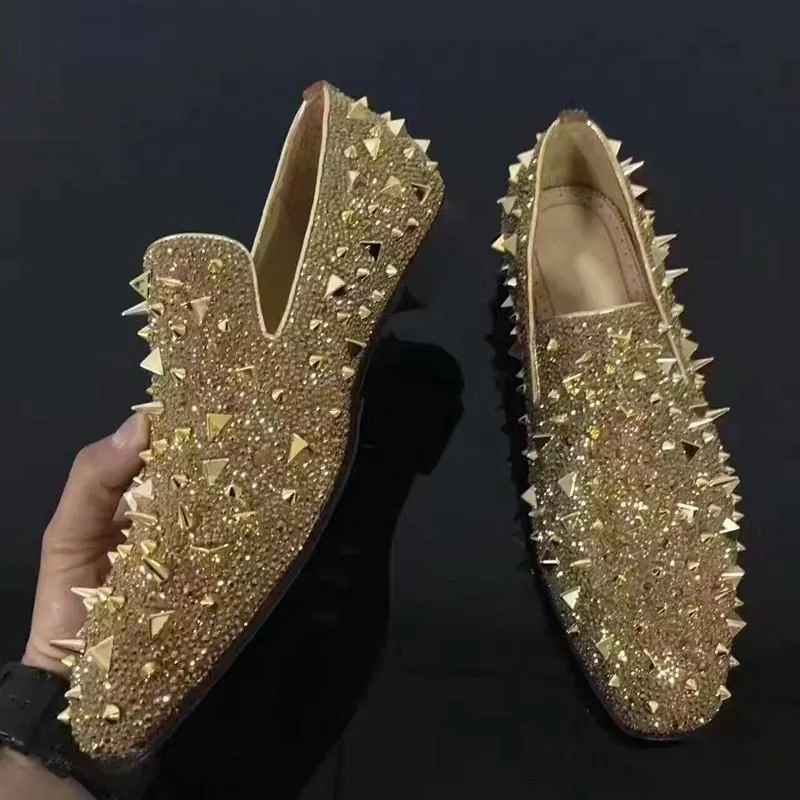 

Slip On okkdey gold spikes rhinestone Shoe Red bottoms Low Cut Sneaker For Men shoes casual Messy rivet models Flat Loafers