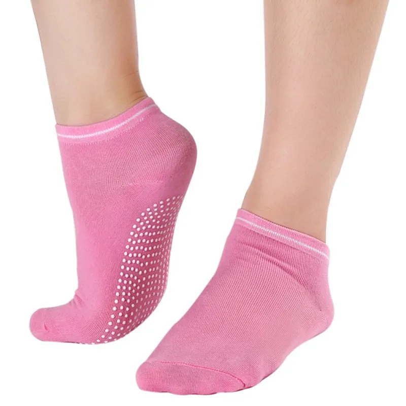 Women Fitness Cotton Socks Slipper Breath Non Slip Massage Pilates Socks Sock Slippers - Цвет: P