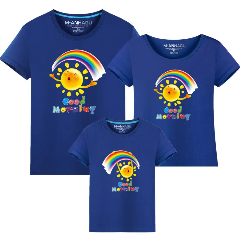 Летние одинаковые комплекты для семьи футболка футболки с радугой для мамы, папы, сына и дочки одинаковые комплекты для семьи, мамы, папы и детей, футболки