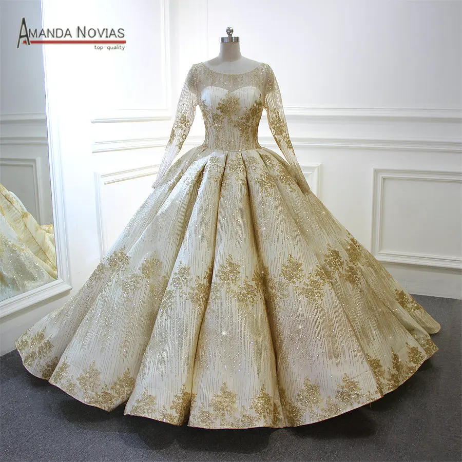 US $18.18 18% OFFErstaunliche Goldene Hochzeitskleid Luxus Bling Shinny Lange Zug Brautkleid Amanda Noviasamanda noviaswedding dress amanda
