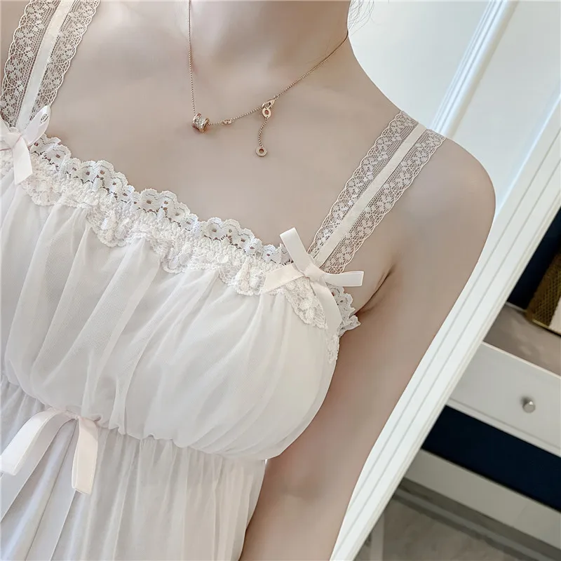 Lovely Retro Women Nightdress Lace Spaghetti Strap Princess Style Nightwear