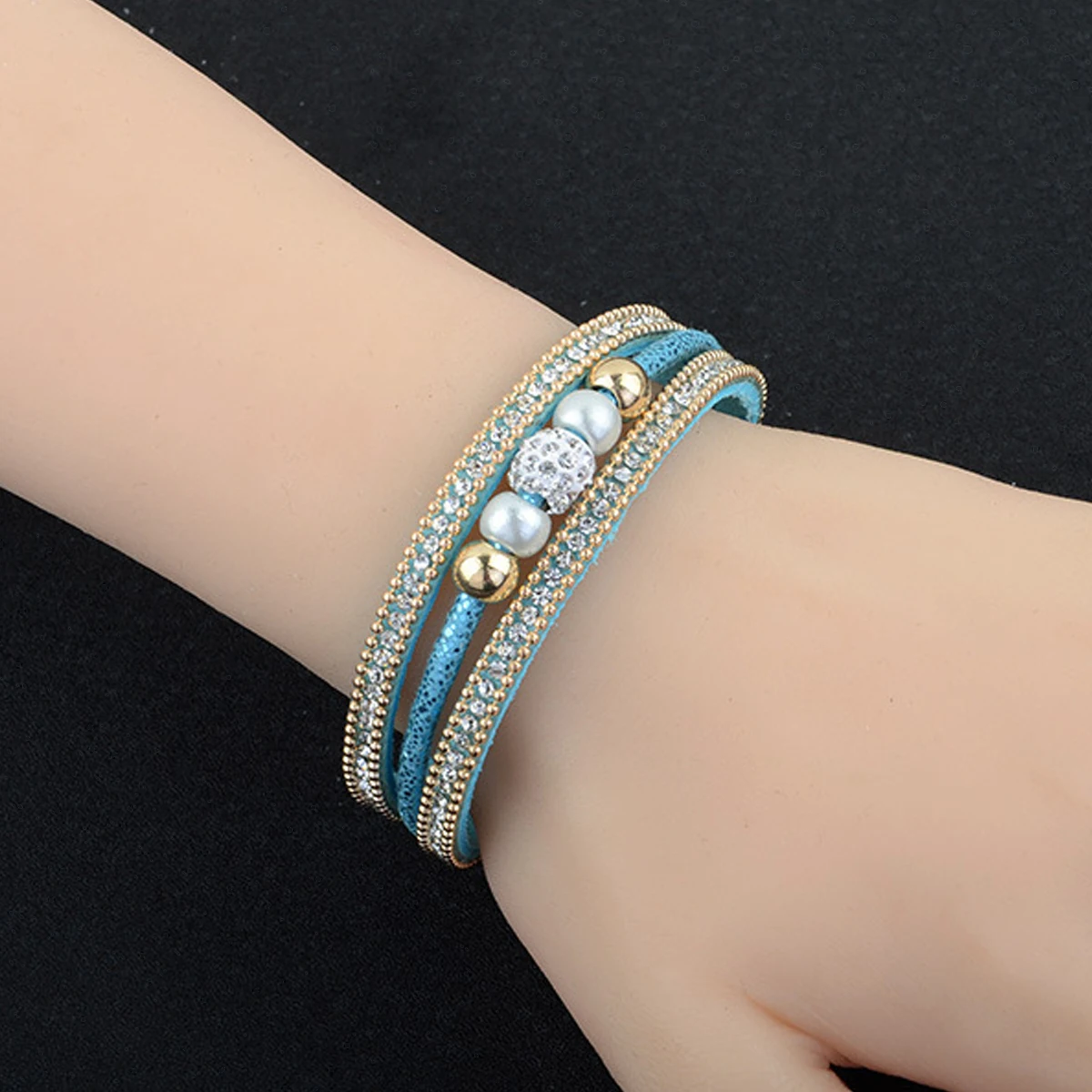 Vintage Fashion Women Bracelet Jewelry Leather Multilayer Luxury Full Crystal Beads Bracelets Punk Charm Magnetic Bangle Cuff