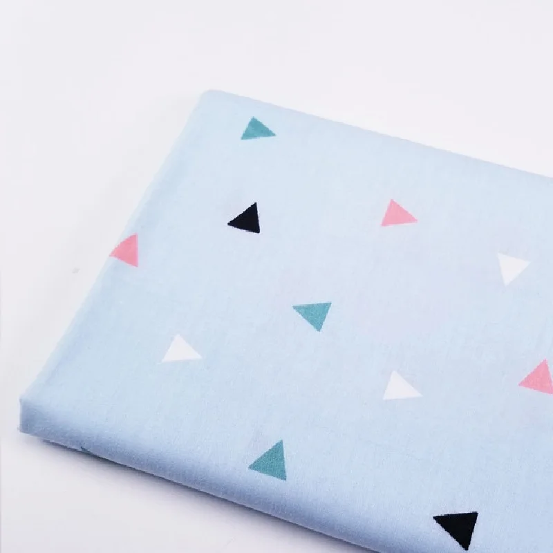 

New Arrival Blue Geometric Patterns Printed Cotton Twill Fabric For Manual Patchwork Quilting Sewing Home Textile Material Cloth