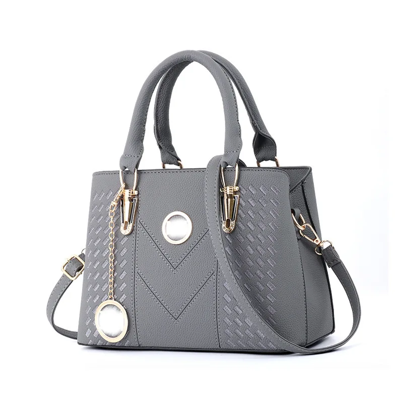 trendy purses 2019