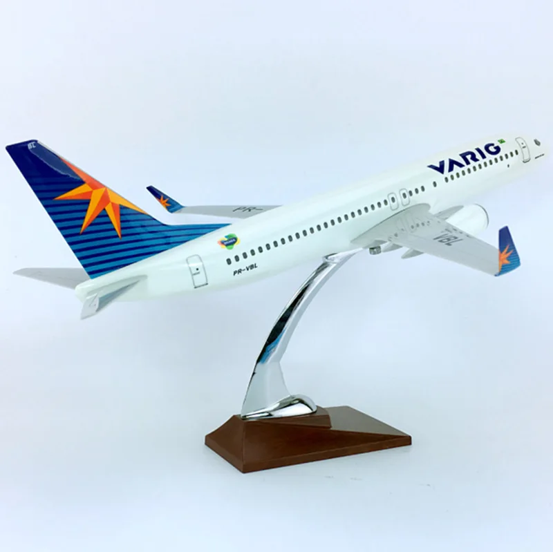

40cm Boeing B737-800 VARIG Brazil airlines 1/100 scale airplane model toys aircraft diecast plastic alloy plane gifts for kids