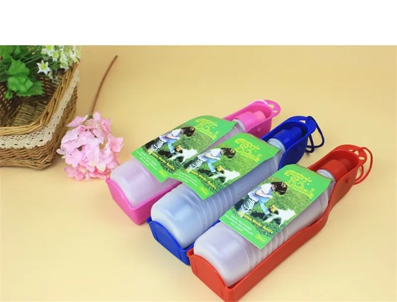 G44_2017_New_Foldable_Plastic_Pet_Dog_Cats_Feeding_Water_Bottle_Portable_Outdoor_traveling_Dogs_Drinking_Water_Bottles_ (1)
