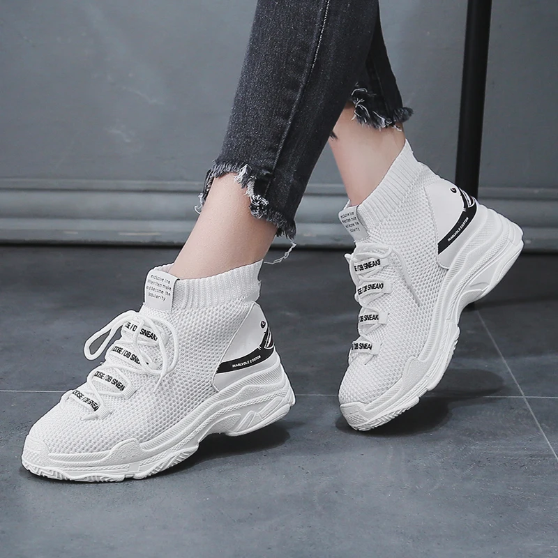 

Shark Pattern Men's Running Shoes Comfortable Height Increasing Sports Shoes for Male Cheap High Top Sneakers Man Woman Zapatos
