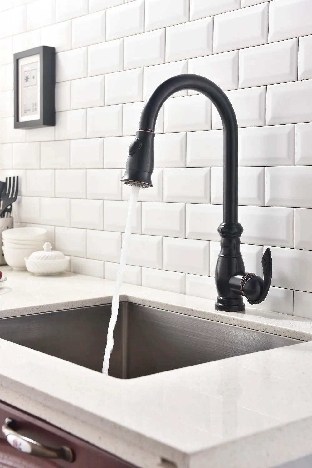 

Fast delivery--Oil Rubbed Bronze Single Handle Single Hole Kitchen Faucet Sink Water Mixer Tap with Pull Down Sprayer