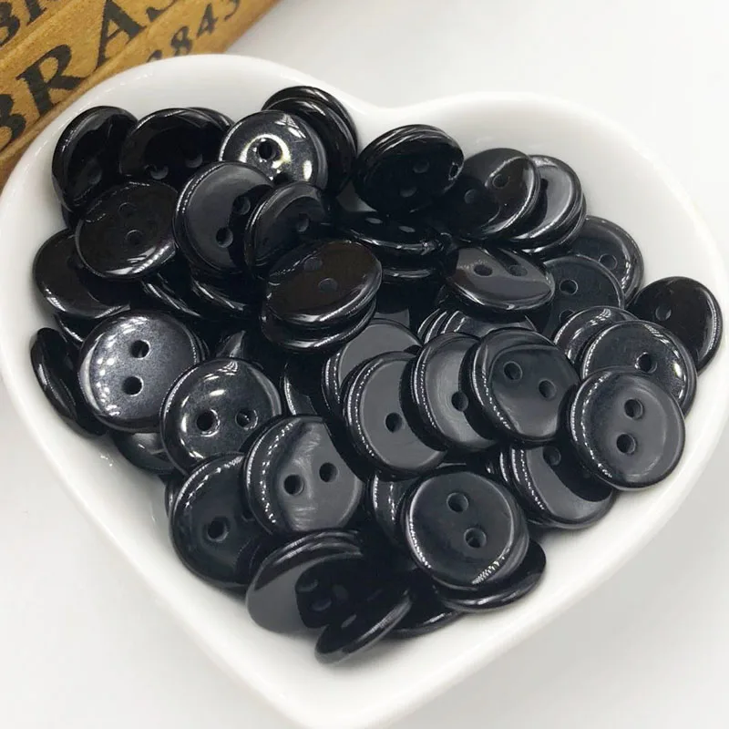 

100 pcs Black New 15mm 2 holes Plastic Button/Sewing lots Mix-Free Shipping PT271