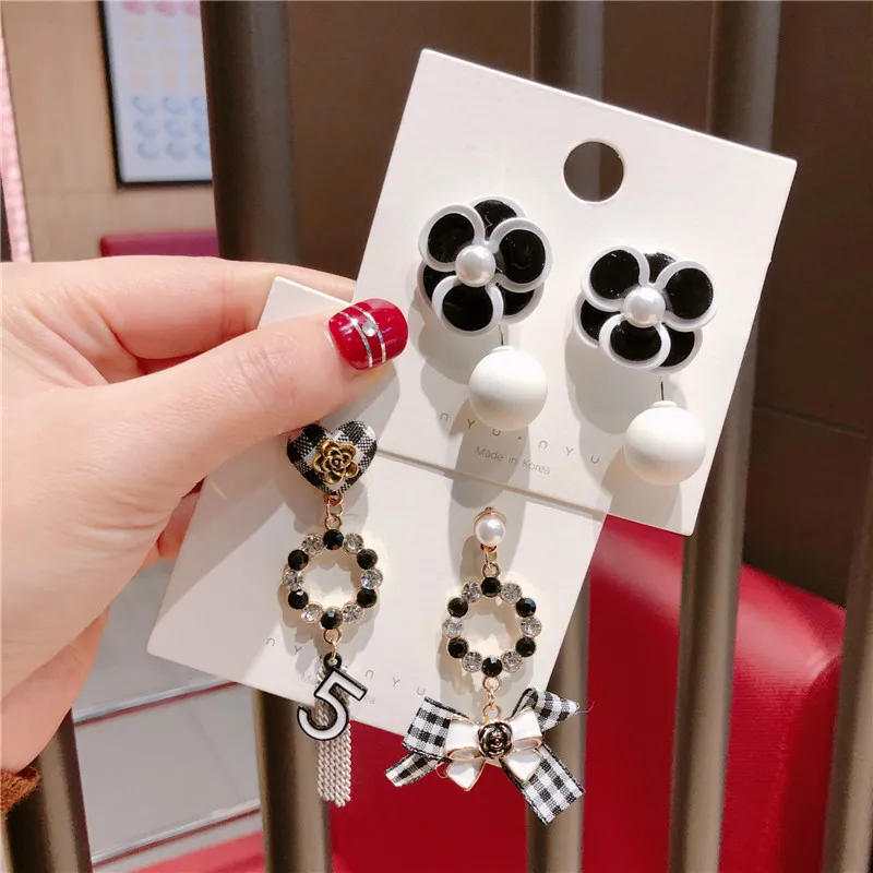 

Korean Handmade Plaid Bowknot Number 5 Rhinestone Women Drop Earrings Dangle Earrings Fashion Jewelry Accessories-QQD5