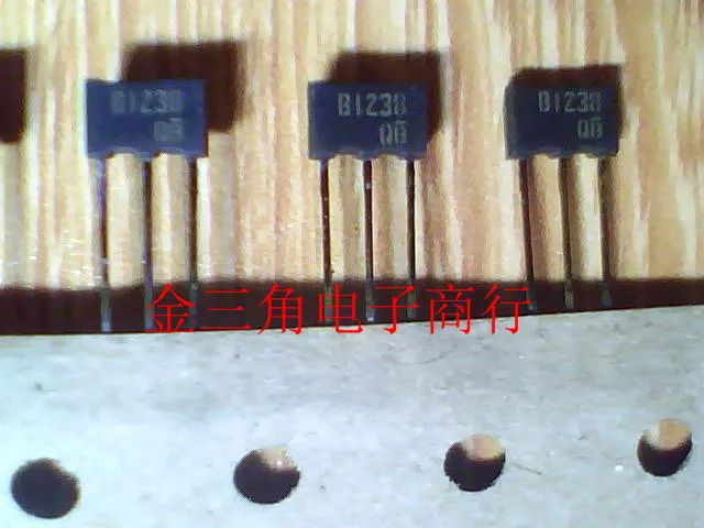 

2SB1238 TO 92L