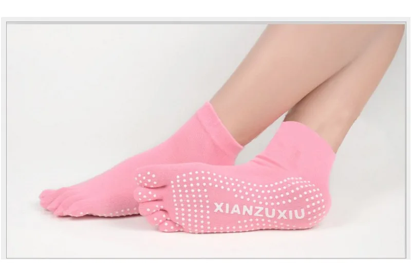 NANCY TINO, женские носки для йоги, носки для занятий йогой, гимнастическими танцами, спортивными упражнениями, носки с пятью пальцами, Нескользящие массажные аксессуары для фитнеса, носки, 15 цветов - Цвет: Pink