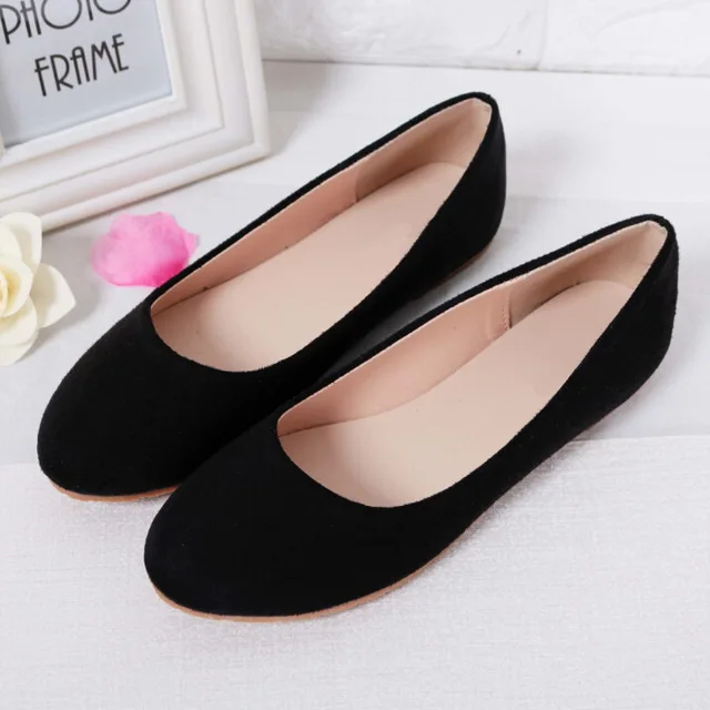 casual black flats