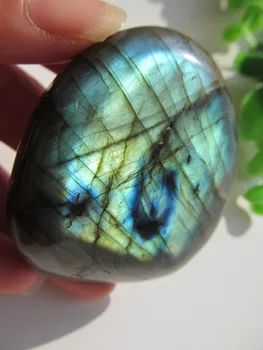 

68g 100% Natural Labradorite QUARTZ CRYSTAL Stone Rough Polished from Madagascar Works of art For Lover Home decoration