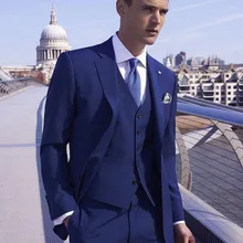 Пользовательские синий свадебные костюмы для мужчин смокинги 3 шт. мужские костюмы уменьшают подходящие зубчатый женихов свадебные костюмы( куртка+ брюки+ жилет+ галстук