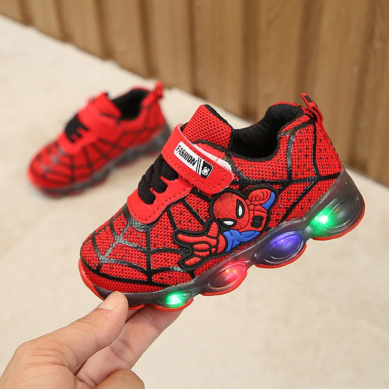 Детские кроссовки с принтом «Человек-паук» для мальчиков и девочек, светящиеся кроссовки с резиновой сеткой, Детские теннисные кроссовки - Цвет: Красный
