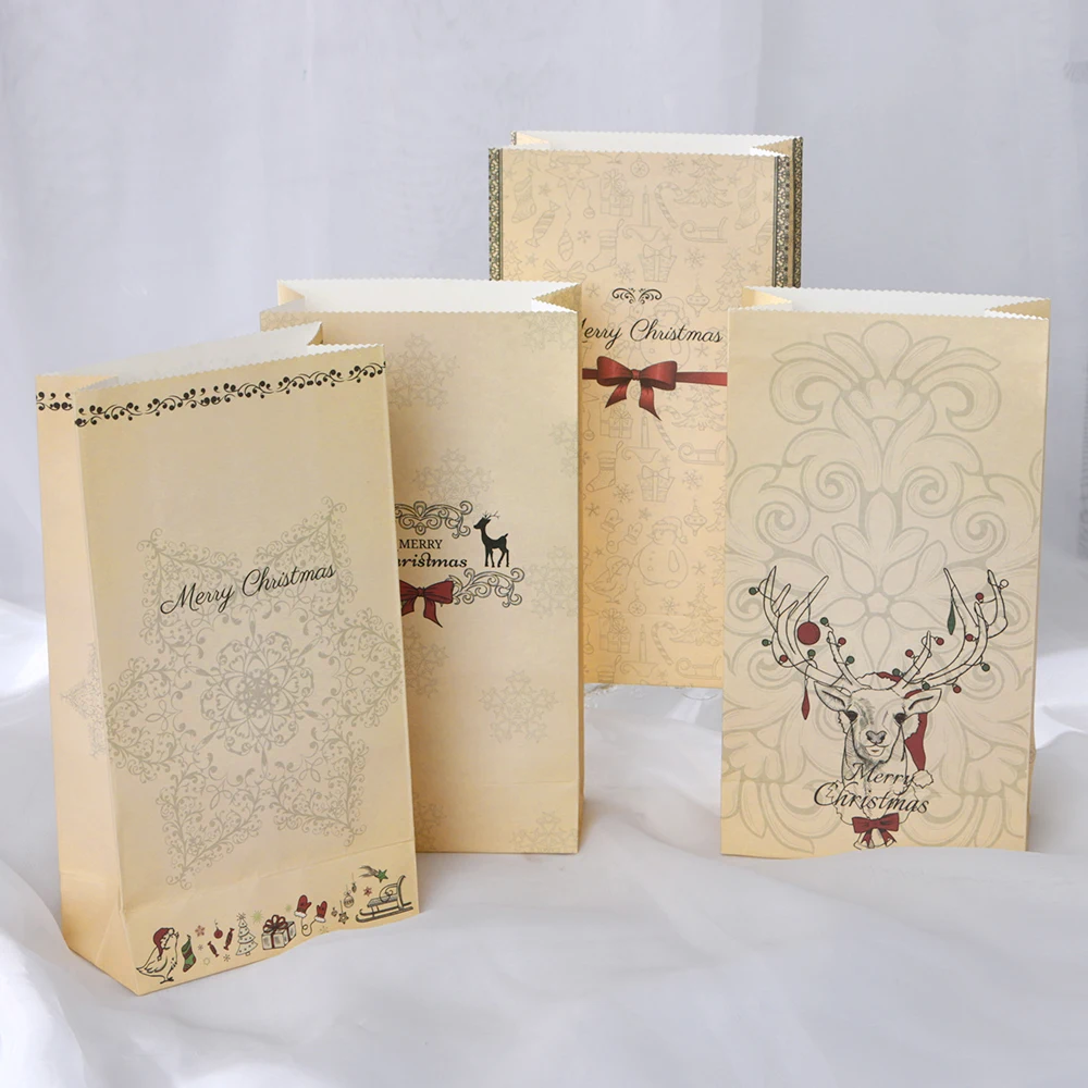 

12*6*22cm Merry Christmas Santa Claus Candy Gift Packing Kraft Paper Bag Stiickers Xmas Party Holiday Cookies Present Gift Pouch