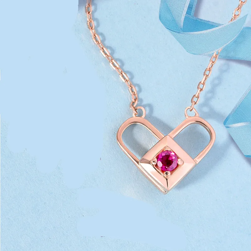

Garnet Life Lock Love Necklace Female Heart Vibrato with the Net Red Silver Pendant Valentine's Day