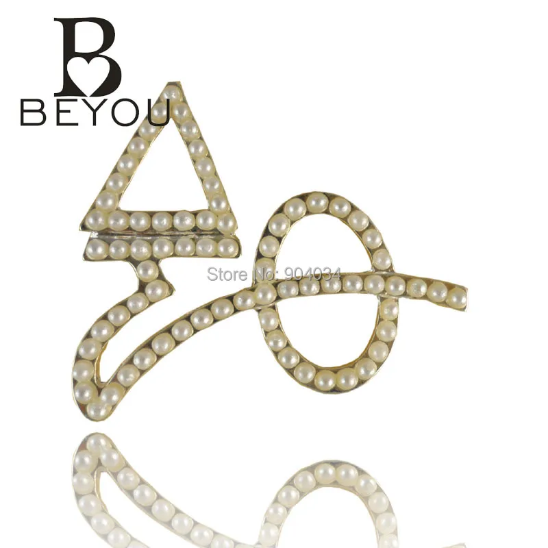 

Delta Sorority Pearl brooch pin