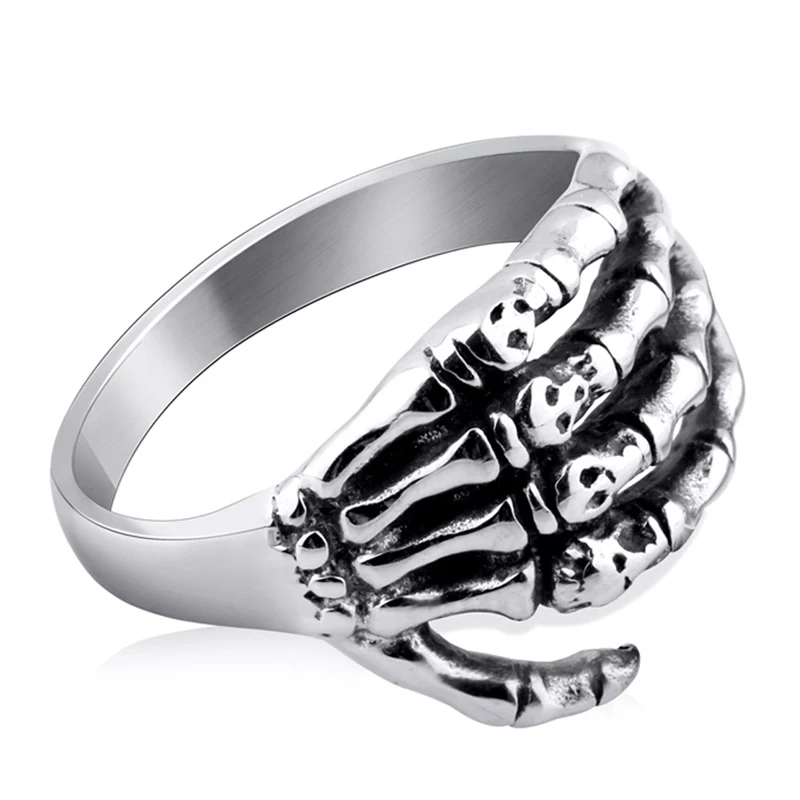 

Retro Men Ring Titanium Steel Casting Hyperbole Skull Hand Rock Man Jewelry High Quality Personality Rings For Men TR0034