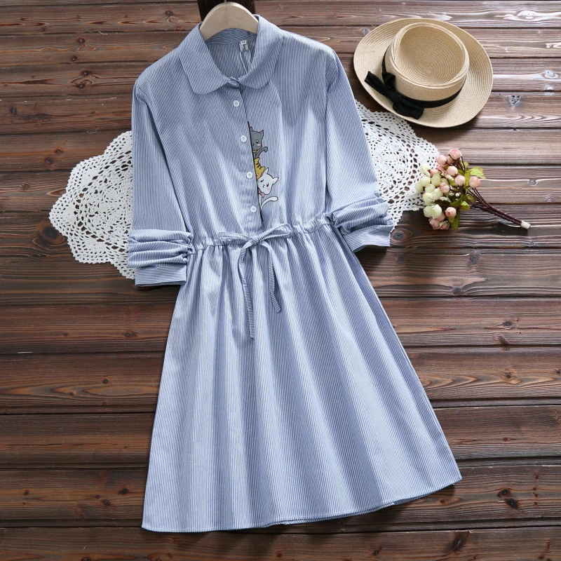 

2019 Japanese Mori Girl Spring Fall Women Stripe Dress Blue Red Lovely Cat Embroidery Casual Dress Cotton Linen Cute Lady Dress