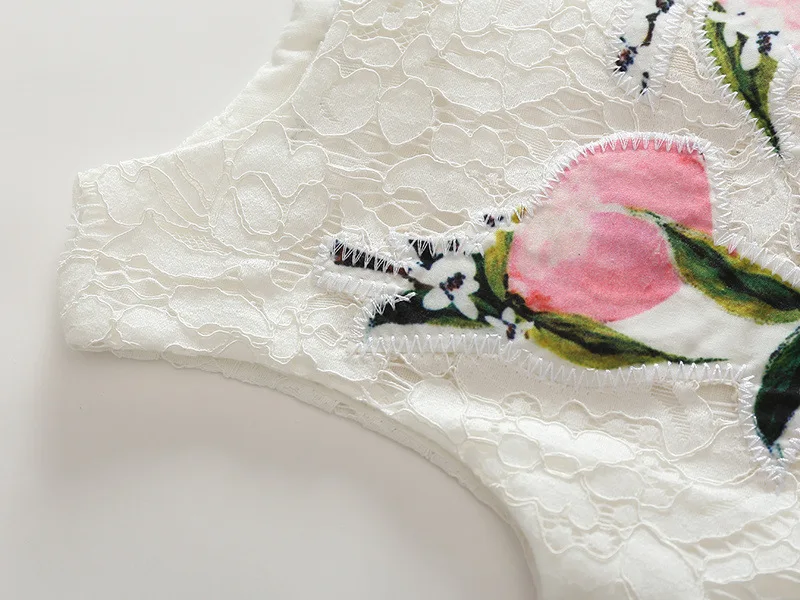 4516457997_2126325583