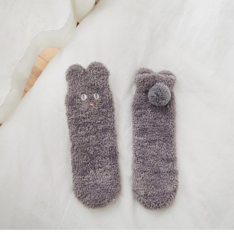 ZZIYEETTM/1 пара, милые носки с вышитыми героями мультфильмов для родителей и детей домашние тапочки/носок для сна зимние толстые теплые пушистые носки-Тапочки