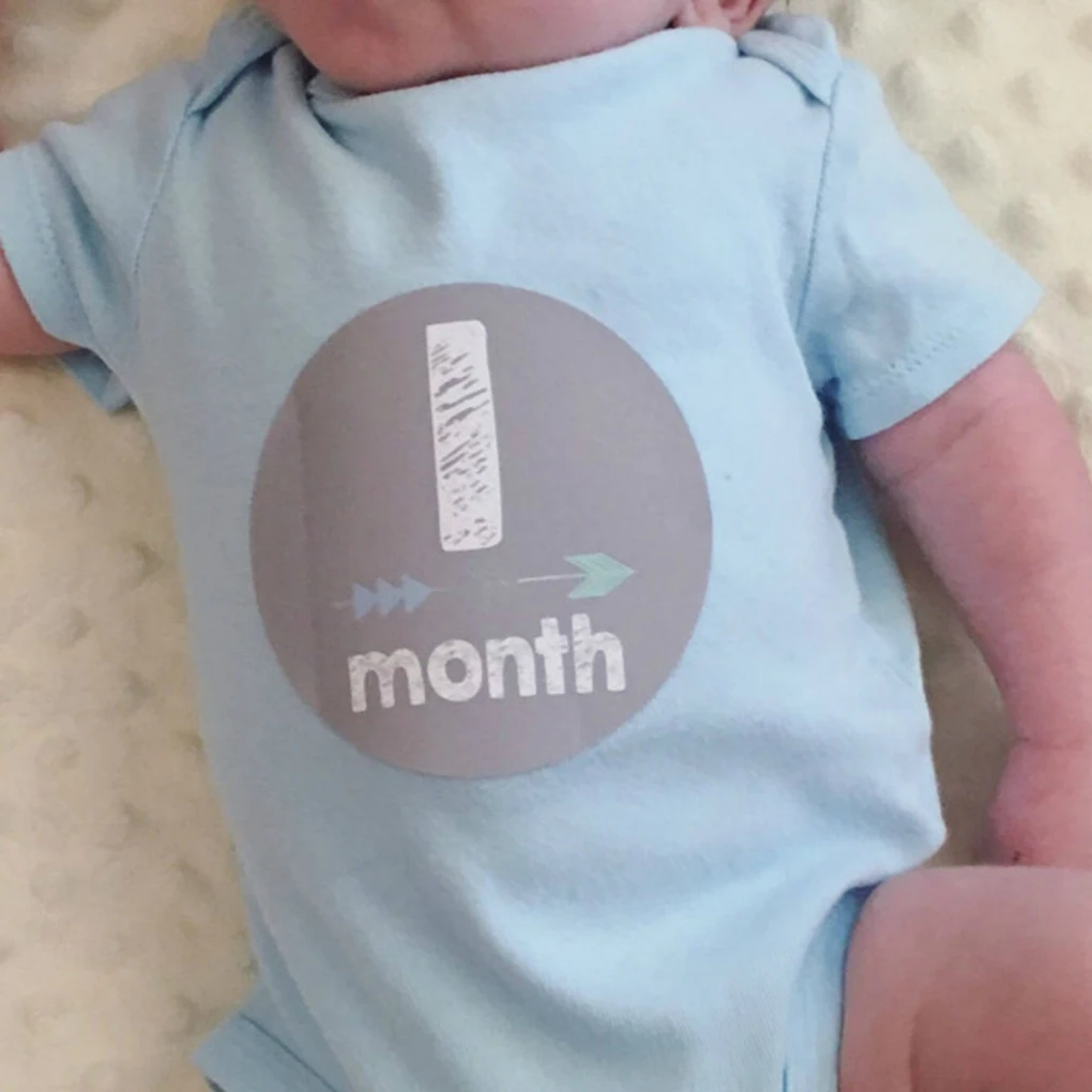 

12pcs PVC Baby Monthly Age Milestone Stickers Water Resistent Women Pregnant Monthly Decals