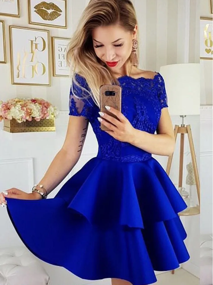 Королевские синие платья с короткими рукавами для выпускного вечера короткие милые мини-платья трапециевидной формы с открытыми плечами атласные кружевные платья для выпускного вечера - Цвет: Синий