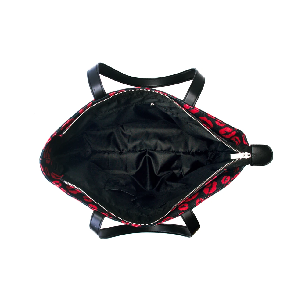 576-red lips tote bag (7)