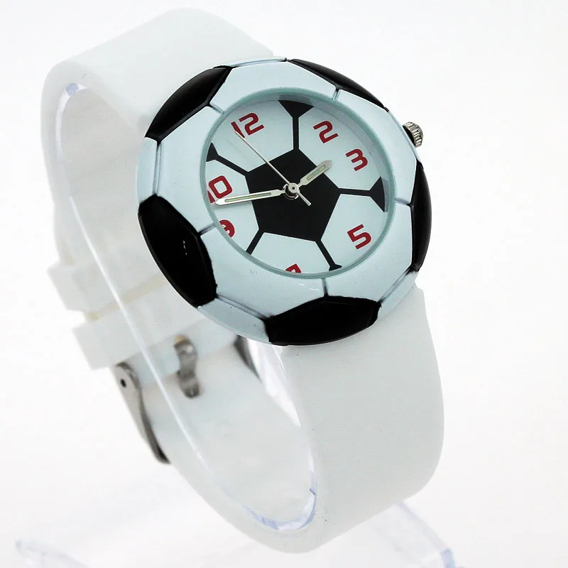 Часы наручные кварцевые в футбольном стиле для мужчин и женщин модные с