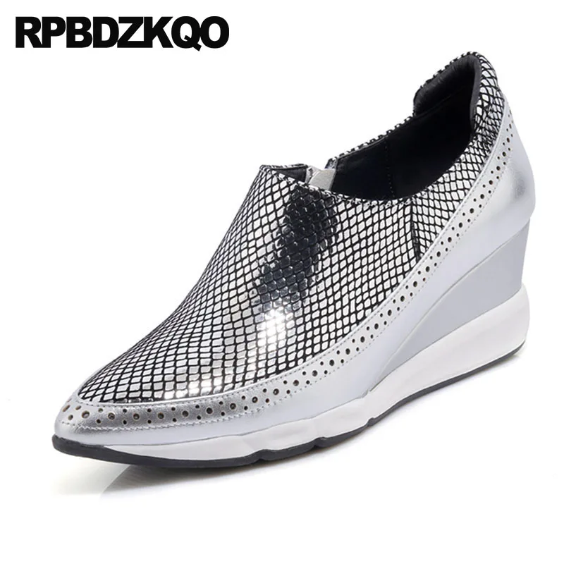 

Luxury Women Shoes Snakeskin Zipper Casual Wedge Brogue Snake Pointed Pumps Metallic Patent Leather Genuine Silver High Heels